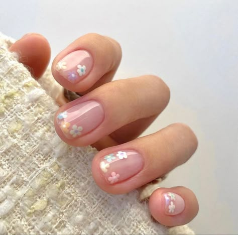 Cute Short Nails, Squoval Nails, Cute Simple Nails, Wedding Nail, Cute Gel Nails, Short Nail Designs, Clear Nails, Floral Nails, Flower Nails