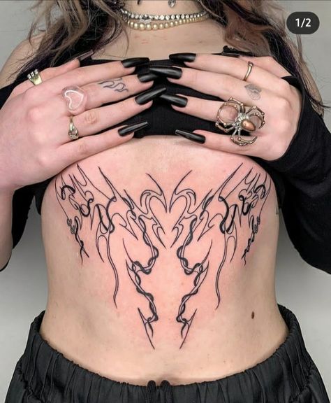 Cybersigilism Sternum Tattoo, Black Heart Tattoos, Emo Tattoos, Stomach Tattoos Women, Stomach Tattoos, Pretty Tattoos For Women, Up Tattoos, Tattoo Style Drawings, Discreet Tattoos