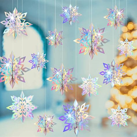 Snöflingor I Papper, Winter Wonderland-party, Christmas Birthday Party Decorations, Winter Wonderland Christmas Party, 3d Paper Snowflakes, Christmas Snowflakes Decorations, Winter Wonderland Decorations, Snowflake Cutouts, Frozen Christmas