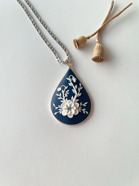 925 Sterling Silver Floral Necklace / Flower Polymer Clay Pendant / Jewelry gift for women Polymer Clay Pendant, Floral Necklace, Pendant Jewelry, Jewelry Gifts, Gifts For Women, Polymer Clay, Jewelry Necklace Pendant, 925 Sterling Silver, Jewelry Necklaces