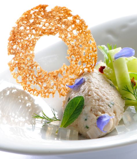 Simon Hulstone's mackerel pâté recipe includes pickled cucumber which perfectly cuts through the mackerel pâté. Mackerel Fillet Recipes, Fine Dining Starters, Mackerel Recipe, Fillet Recipes, Mackerel Pate, Mackerel Recipes, Smoked Mackerel, Pickled Cucumber, Pate Recipes