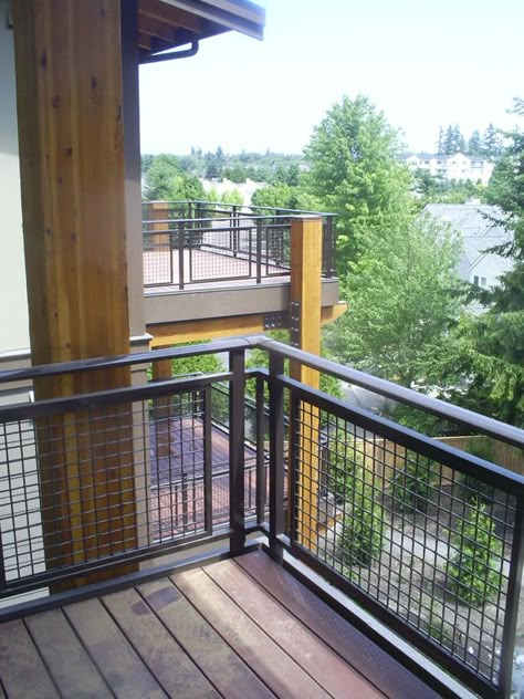 Balcony Decoration Ideas, Aluminum Railings, Grill Designs, Patio Railing, Deck Railing Design, Balcony Decoration, Metal Grill, Balcony Grill, Balcony Grill Design