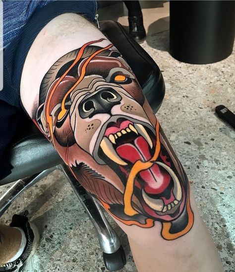 Neotraditional Bear Bear Knee Tattoo Men, Neo Traditional Bear Tattoo Design, New School Bear Tattoo, Neotraditional Bear Tattoo Design, Neotraditional Knee Tattoo, Neo Traditional Dog Tattoo, Bear Knee Tattoo, Bear Traditional Tattoo, Neotraditional Bear