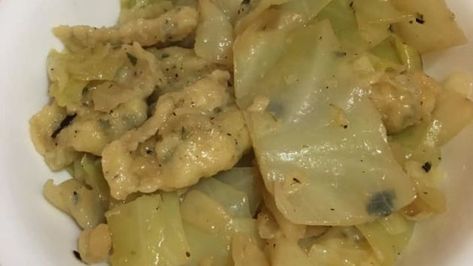 Grandma Wanda's Cabbage & Dumplings Recipe - Food.com Hungarian Dumplings Recipe, Pork Roast Gravy, Cabbage And Dumplings, Haluski Recipe, Cabbage Dumplings, Roast Gravy, Slovak Recipes, Veggie Ideas, Steamed Cabbage