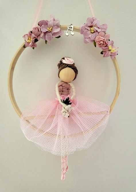 Fairy Diy Crafts, Diy Yarn Dolls, Tassel Crafts, Wool Dolls, Macrame Knots Pattern, Yarn Dolls, Rope Crafts Diy, Doll Diy Crafts, Diy Tassel