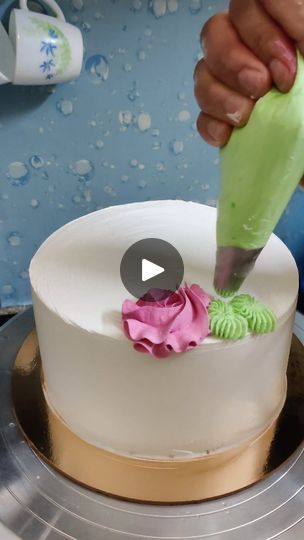 2.1K views · 549 reactions | Cake decoration ideas for beginners 
#cake #cakedesign #cakerecipe #cakeideas #easycakedesign #caketutorial #cakeart #kb_yummy_cake #instacake #instagram #instagramreels #cake #cakedesign #cakeideas #cakedecoratingtutorials | Kanchan Bhatt Cake Decorating Ideas For Beginners, Cake Decoration Ideas, Simple Cake Designs, Cake Decorating Tutorials, Cake Tutorial, Cake Decorating Ideas, 1k Views, Cake Art, Cake Decoration