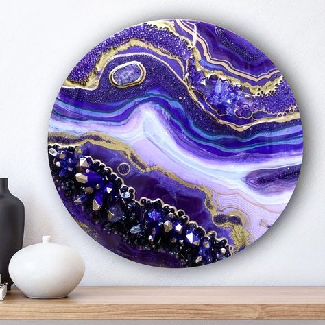 Resin Geode Art With Crystals, Black Resin Geode Art, Resin Art Canvas, Resin Paintings, Minerals Art, Resin Geode Art Pink, Resin Works, Purple Geode, Purple Geode Resin Art