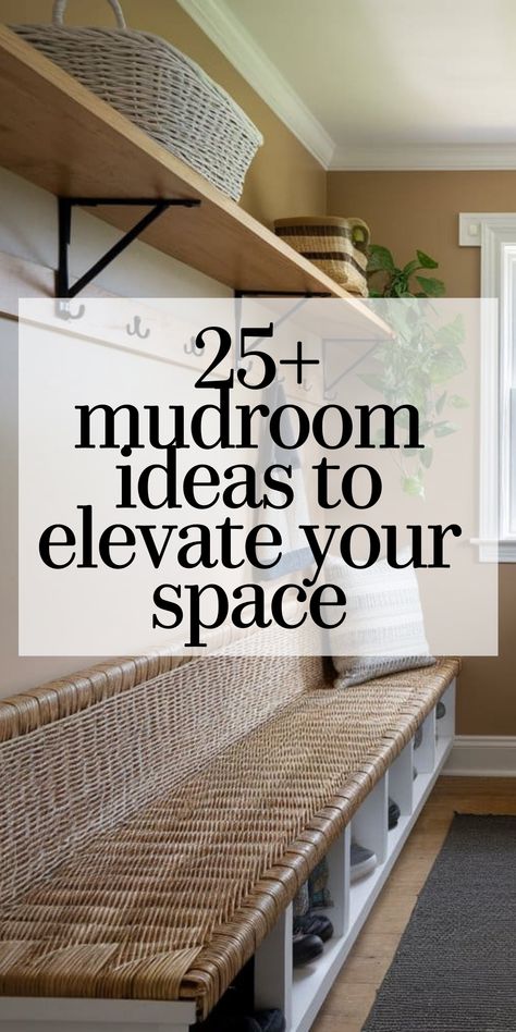 Mudroom Ideas Mud Room Corner, Corner Entryway Ideas, Cottage Style Mudroom, Mudroom Decor Ideas, Entryway Designs, Home Office Wall Art, Corner Seat, Mudroom Decor, Mudroom Ideas