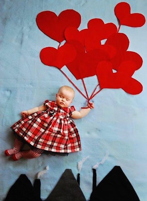 14 Adorable Kid Photo Shoot Ideas for Valentines Day via Brit + Co Valentines Baby Photos, Valentine Photo Shoot, Kind Photo, Baby Fotografie, Valentine Picture, Valentines Day Pictures, Valentines Day Baby, Valentines Day Photos, Baby Poses