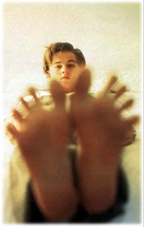 Leonardo Dicaprio Funny, Titanic Funny, Leonardo Dicaprio Meme, Leonard Dicaprio, Leonardo Dicaprio Photos, Leo And Kate, Leonardo Dicaprio 90s, Jack Dawson, Young Leonardo Dicaprio