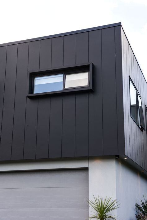 James Hardie Stria, Stria Cladding, House Exterior Cladding, Zinc Cladding, Exterior Wall Cladding, Cladding Design, House Cladding, Cladding Materials, James Hardie