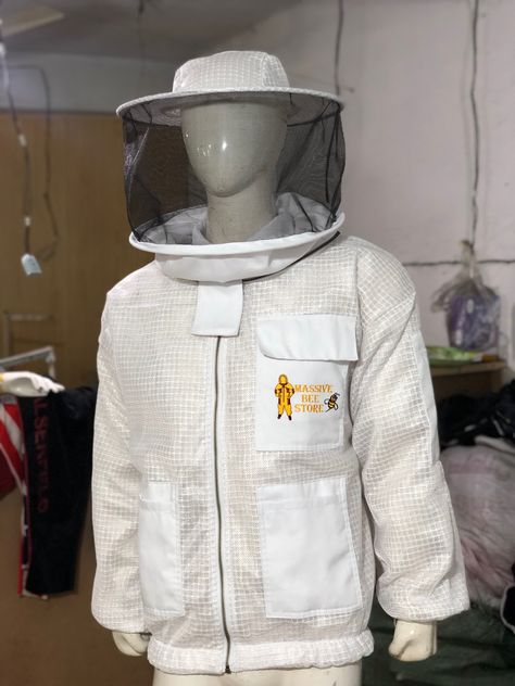 Now get Bee ventilated suits from #AMAZON FULFILMENT CENTER easily in two different colors and 2 different veil style just click on the link http://pixelfy.me/ZpRrFb and get the bestest product Payment through Paypal #beekeeperstories #beekeeperswife #beekeepersofinstagram #bee #bees #beekeeping #beekeeper #beekeepers #beehive #savethebees🐝 #savethebeesaustralia #massivebeestore #beekeepingsuit #beekeepingsuits #urbanbeekeeping #backyardbeekeeping #beekeepinglife #honey #hives #beekeepingaustra Bee Keeper Suit, Urban Beekeeping, Beekeeping Suit, Bee Suit, Backyard Beekeeping, Veil Styles, Outdoor Gadgets, Bee Keeper, Bee Sting