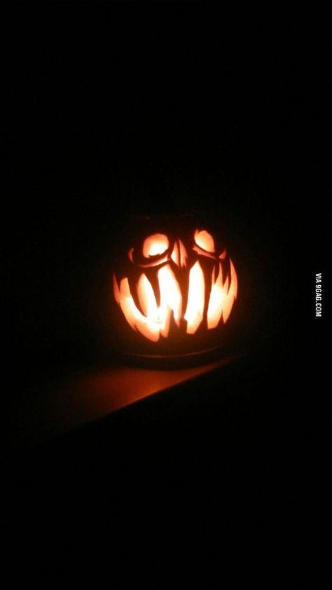 I did a thing. - 9GAG Halloween Pumpkin Ideas, Halloween Pumpkin Images, Unique Pumpkin Carving, Halloween Pumpkins Carvings Designs, Pumkin Ideas, Pumpkin Inspo, Unique Pumpkin Carving Ideas, I Did A Thing, Pumkin Carving