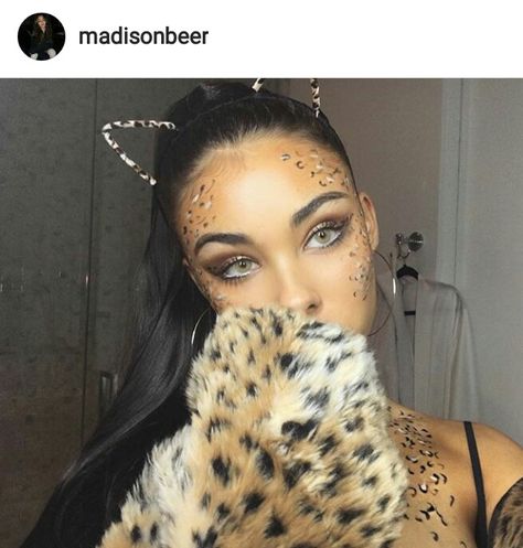 Beer Halloween Costumes, Cheetah Halloween Costume, Cheetah Makeup, Leopard Halloween, Leopard Makeup, Halloween Coustumes, Halloween Makeup Pretty, Holloween Costume, Pretty Halloween