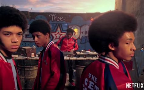 You should know that Hip-Hop started out in The Bronx, but what about the period just before? That’s part of the premise of Baz Luhrmann’s… The Get Down Netflix, Down Aesthetic, No Pop, The Get Down, 90s New York, Vogue Photo, Baz Luhrmann, Black Tv, Jaden Smith