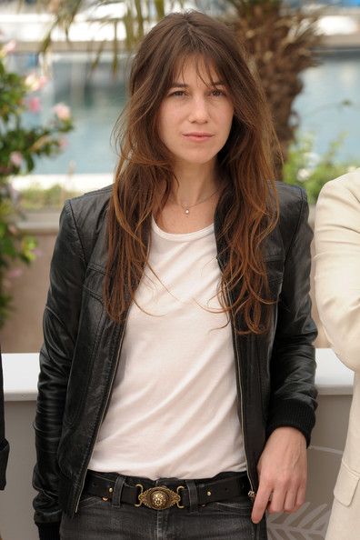 French Women Style, Charlotte Gainsbourg, Serge Gainsbourg, Jeanne Damas, French Girl Style, Style Muse, French Girls, Jane Birkin, French Actress