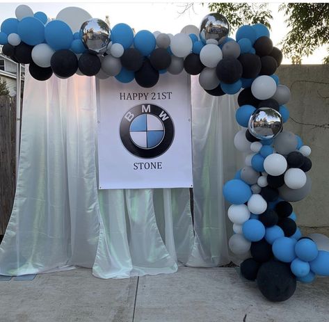 Mercedes Birthday Party, Mercedes Themed Party, Bmw Birthday Party Ideas, Harley Davidson Balloon Decor, Bmw Decorations Birthday, Fast One Balloon Arch, Birthday Centerpieces, Birthday Theme, First Birthdays