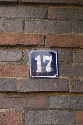 Brown Brick Wall, Seventeen Number, Brown Brick, Number Design, Lucky Number, House Number, Picture Collage, Photo Images, House Numbers