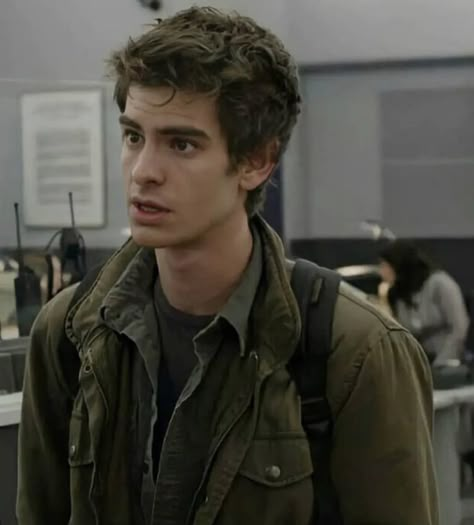 Andrew Garfield Peter Parker Glasses, Andrew Garfield 2000s, Andrew Garfield Hair, Tasm Peter Parker, Andrew Garfield Peter Parker, Andrew Garfield Spider Man, Emma Stone Gwen Stacy, Spiderman Andrew Garfield, Peter Parker Andrew Garfield