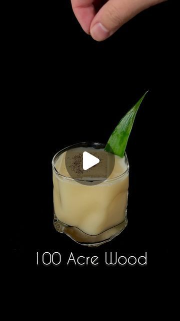 Lance Wong on Instagram: "Hundred Acre Wood

Lapsang Souchong, Pineapple, honey, lime, cream of coconut

This spiritfree cocktail by Chris Amirault @chrisamiam is a smoky pina colada. Lapsang Souchong is the base here, which provides a smoky backbone to the tropical notes of the pina colada. I’ve been trying to use lapsang more often in my R&D as a main flavoring rather than supporting character and after drinking this, im now inspired to use this in other tropical cocktails. 

Recipe taken from Imbibe @imbibe 

3 oz. cold-brewed lapsang souchong tea
1 oz. pineapple juice
1/2 oz. honey syrup (3:1)
1/2 oz. fresh lime juice
1/2 oz. coconut cream

Shake all of the ingredients with ice, strain into a glass over a large ice cube, then garnish with lapsang tea powder and pineapple leaf

#punchdr Lapsang Souchong Tea, Cream Of Coconut, Tropical Cocktails, Lapsang Souchong, Lime Cream, Punch Drinks, Cocktail Garnish, Honey Syrup, Honey Lime