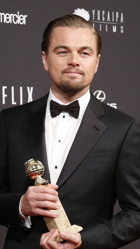 Download  Leonardo DiCaprio latest mobile wallpaper Leo 90s, Leonardo Dicaprio Now, Male Face Shapes, Leonardo Dicaprio Girlfriend, Leonardo Dicaprio Movies, Hans Landa, Leonardo Dicaprio Photos, Titanic 1997, Classic Hollywood Movie Stars