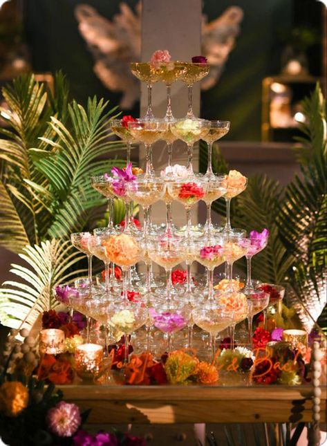 Bright Wedding Theme, Colorful Wedding Decor, Champagne Tower Wedding, Bold Wedding Colors, Wedding Floral Arch, Thanksgiving Table Decor Ideas, Vibrant Wedding, Festive Wedding, Outdoor Wedding Inspiration