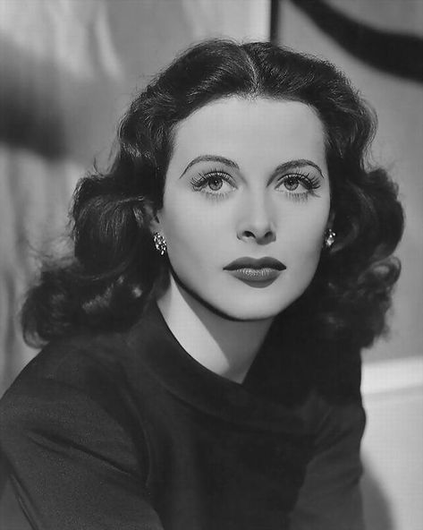 Old Hollywood glam Hedi Lamarr, Klasik Hollywood, Joan Bennett, Ann Miller, Vintage Hollywood Glamour, Hedy Lamarr, Portrait Vintage, Vivien Leigh, Classic Actresses