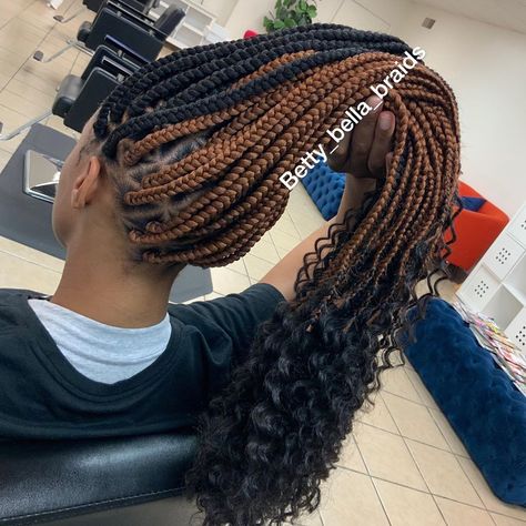 Goddess Braids Ryan Destiny, Jayda Wanda 5 Braids, 1b/4/30 Braids, Cornrows With Box Braids, Triangle Braids, Weave Hairstyles Braided, Beautiful Black Hair, Feed In Braids Hairstyles, African Hair Braiding Styles