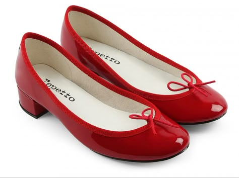 Repetto Camille, Repetto Ballet Flats, Red Ballet Flats, Ballet Heels, Dr Shoes, Wrap Heels, Shoe Inspo, Swag Shoes, Mode Inspo