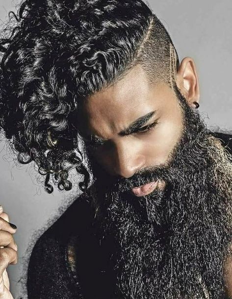 Curls that Suit Beards Dominican Hairstyles, Masculine Features, Hairstyles For Guys, Face Portraits, Sketch Board, Black Men Beards, Beard Game, Men Face, Haute Hair