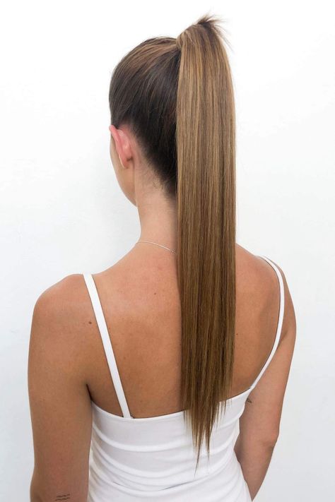 Ponytail Straight, Pony Hairstyle, Hairstyles For Gowns, Pony Hairstyles, Long Hair Ponytail, Makeup Idea, High Ponytail, Hair Ponytail, High Ponytails