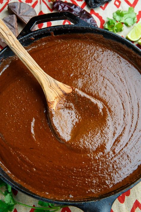 Mole Sauce Mole Recipe Mexican, Mole Sauce Recipe, Mexican Mole, Mole Recipe, Mole Poblano, Closet Cooking, Mexican Menu, Mexican Sauce, Recipe Mexican