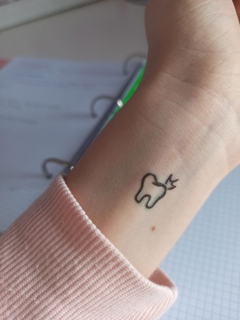 Tooth Fairy Tattoo Ideas, Dental Hygiene Tattoo, Dental Tattoo Ideas Dentists, Tooth Tattoo Ideas, Vegas Tattoo Ideas, Tooth Tattoo, Vegas Tattoo, Tattoos Simple, Small Tattoos Simple