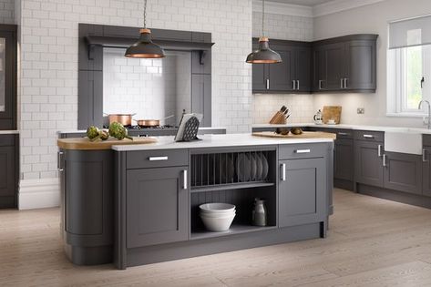 Kitchens 2020 Trends, Kitchen Design 2020, Anthracite Kitchen, Kitchen Shaker, Wren Kitchen, White Kitchen Tiles, Kitchen Desks, Joinery Design, Shaker Style Kitchens