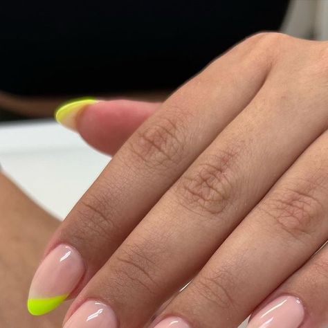 Zolas Nail Boutique on Instagram: "Clean fun and settle same time 💚💚✅✅ Swipe for BEFORE and AFTER look 📲📲📲" Nail Boutique, May 27, Boutique, Nails, Instagram