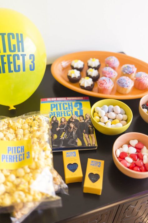 Pitch Perfect Party Ideas, Pitch Perfect Birthday Party, Pitch Perfect Party, Pitch Perfect Movie, Nerd Party, Great Dinner Ideas, Seattle Fashion, Perfect Birthday Party, Dinner And A Movie