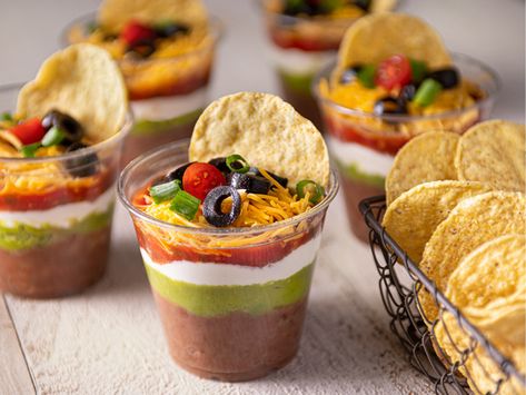 Seven Layer Dip Cups, Appetizers Football, Layered Dip Cups, Snacks Kids, Chunky Guacamole, Seven Layer Dip, Mild Salsa, Football Snacks, Layer Dip