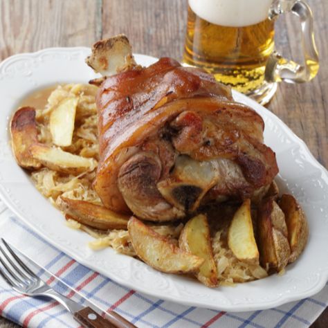 Eisbein Recipe, Crispy Roast Potatoes, Pork Hock, Ham Hock, Oven Pan, Roast Potatoes, Smoked Pork, Other Recipes, Paleo Gluten Free