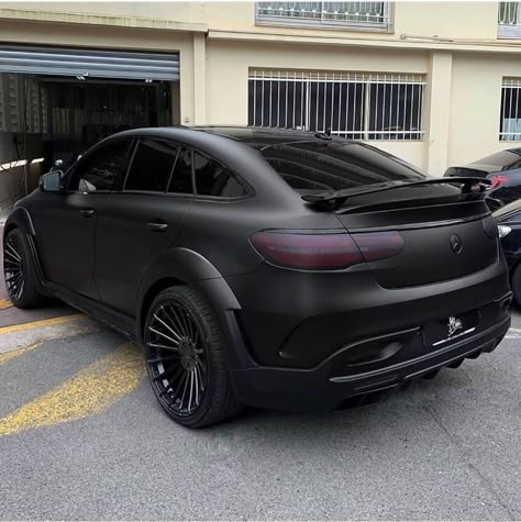 Mercedes-Benz Amg Gle, Mercedes Benz Glc Coupe, Mercedes Benz Gle Coupe, Benz Suv, Glc Coupe, Black Mercedes, Black Mercedes Benz, Cars Mercedes, Dream Cars Mercedes