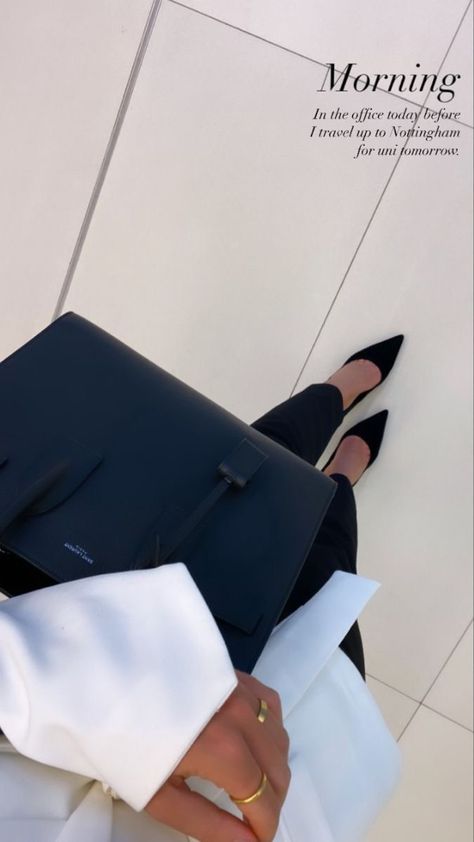 Rich Lifestyle, Classy Aesthetic, Healthy Girl, Healthy Lifestyle Inspiration, Future Lifestyle, Aesthetic Women, Business Outfits, Boss Babe, Boss Lady