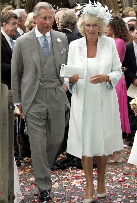 Sarah Ferguson Wedding, King Charles And Camilla, Camila Parker, Kate Middleton Wedding, Jack Brooksbank, Prins William, Mother Of The Bride Outfits, Prins Harry, Camilla Duchess Of Cornwall