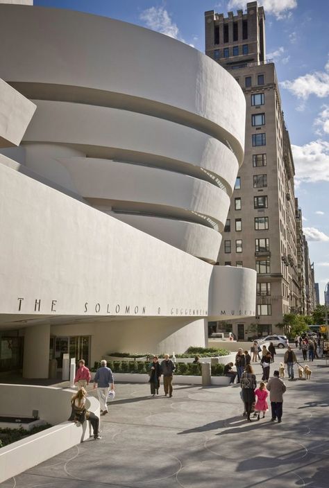 Solomon R. Guggenheim Museum, New York, 1943 - Frank Lloyd Wright Frank Lloyd Wright Guggenheim, New York City Museums, Frank Lloyd Wright Architecture, Museums In Nyc, New York Architecture, Visit New York City, Visiting Nyc, New York Museums, Guggenheim Museum