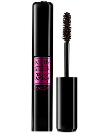 Volumizing Mascara, Peter Thomas Roth, Mascara Tips, Black Pigment, Best Mascara, Fake Lashes, Volume Mascara, Waterproof Mascara, Lily Collins