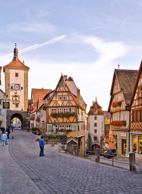 Rothenburg Germany, European Town, German Village, Medieval Houses, European Architecture, Travel Photography Inspiration, Beautiful Streets, Mountain Town, Medieval Town