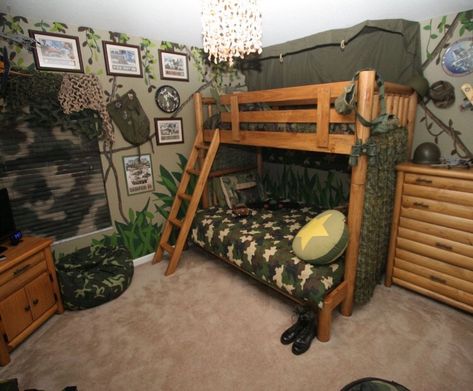 Call Of Duty Bedroom, Boys Army Bedroom, Boys Army Room, Diy Distressed Wood, Camouflage Bedroom, Wood Photo Backdrop, Military Bedroom, Camo Bedroom, Camo Rooms