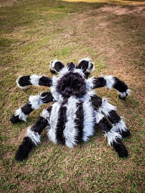 Coolest DIY Spider and Fly Child Costumes Bug Costume Diy, Toddler Spider Costume, Diy Voodoo Doll Costume, Spider Diy, Spider Girl Costume, Voodoo Doll Costume, Diy Spider, Bug Costume, Spider Costume