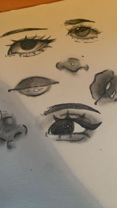 Lip Highlight Drawing, Person Covering Eyes With Hands, Black Lips Drawing Reference, Sketch Book Ideas Aesthetic Human, Drawing Inspo Sketch Human, Lips With Tongue Out Drawing, Y2k Eyes Drawing, Eye Sketch Aesthetic, Drawing Sketches Face