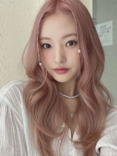 Ash Rose Gold Hair, Soft Pink Blonde Hair, Korean Light Hair Color, Ash Blonde Pink Hair, Coral Brown Hair, Pink Hair For Cool Skin Tone, Rose Gold Hair Korean, Pink Brown Hair Color, Pink Hair Subtle