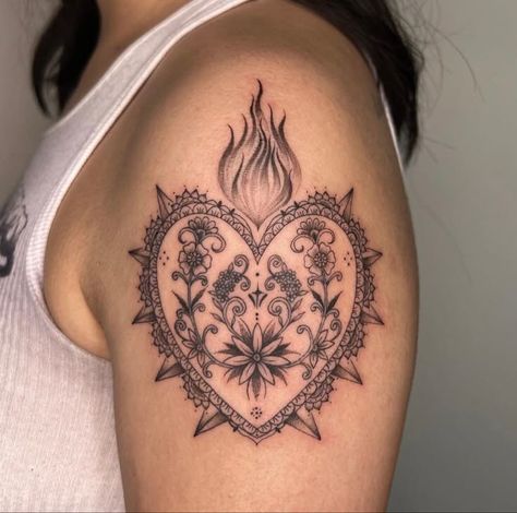 Sacred Heart Tattoo Mexican, Ornamental Wrist Tattoo, Lola Core, Mexican Style Tattoos, Ornamental Sleeve, Sacred Heart Tattoo, Small Cross Tattoos, Mexican Tattoo, Sacred Heart Tattoos