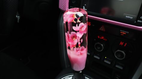 Popular Designs – Custom Shift Car Life Hacks, Red Cherry Blossom, Cherry Blossom Japan, Shift Knobs, Shifter Knob, Floral Resin, Most Popular Flowers, Girly Car, Flower Resin